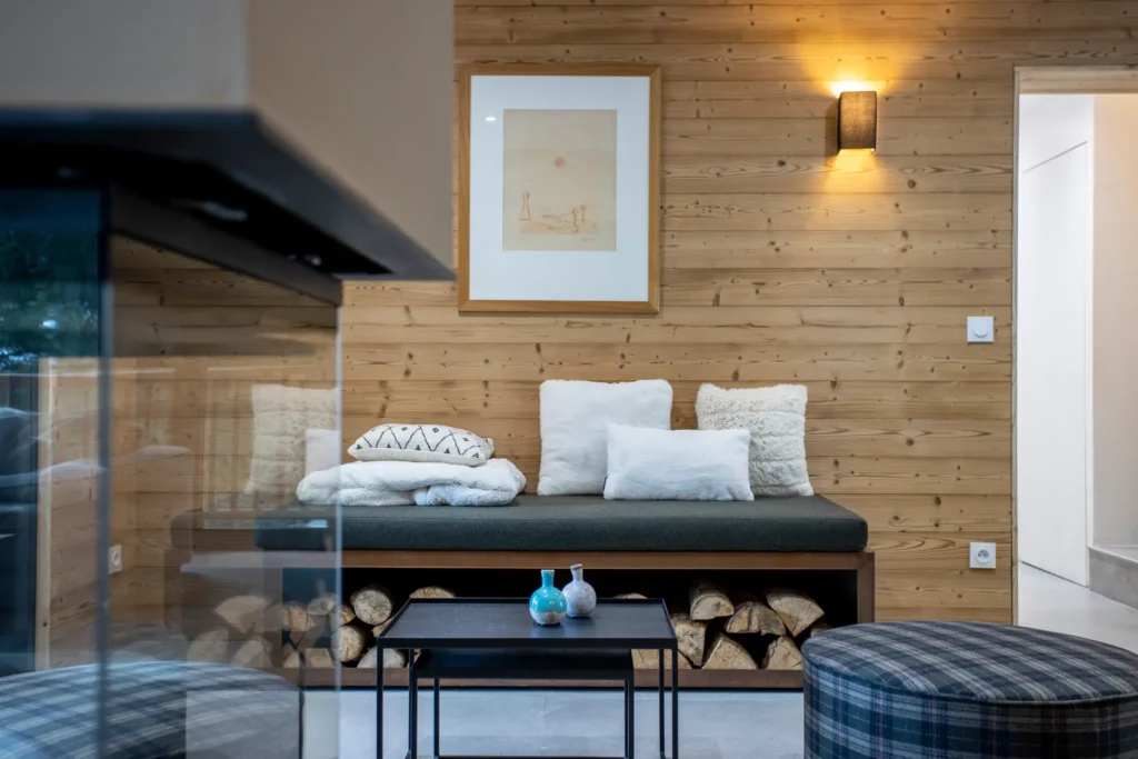 Chalet haut de gamme à la Plagne 1800 7 salon-chalet-du-bois-melay