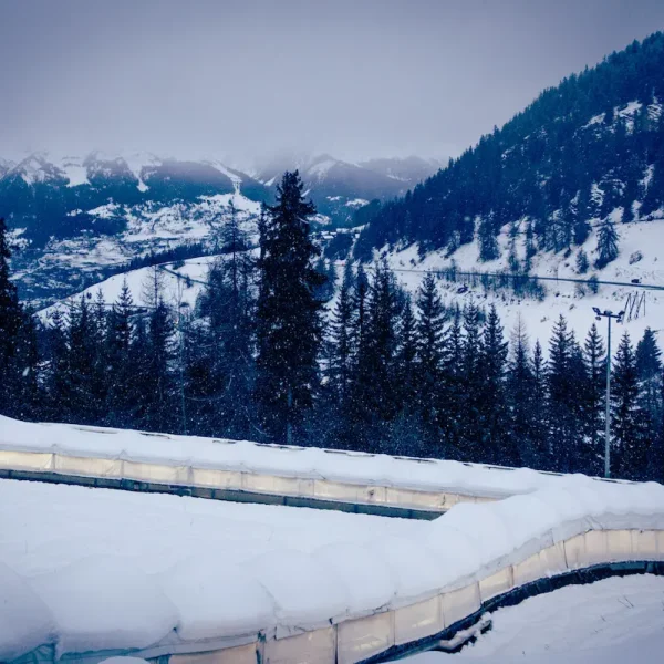 Les villages de la Plagne 18 Village La Roche La Plagne piste Bobsleigh