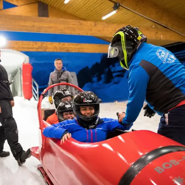 Le ski et bien d'autres activités hiver 2 la Plagne bobsleigh