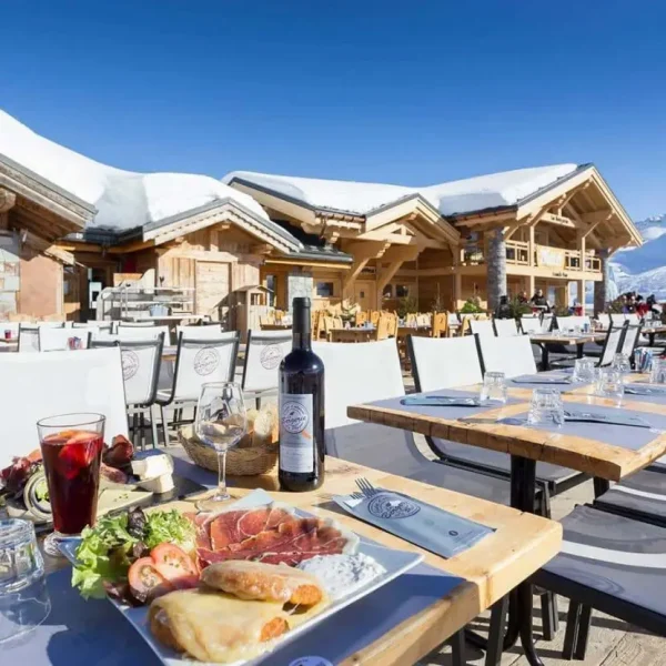 Commerces et restaurants la plagne 4 commerces et restaurants la plagne bergerie la plagne self catered chalet