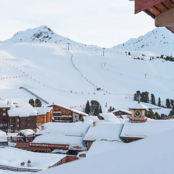 Les villages de la Plagne 8 location chalet Belle Plagne village piéton